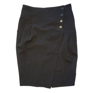 Saia preta justa - reCloset roupa em segunda mão